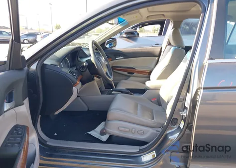 2012 Honda Accord 2.4 Ex-L from USA, damaged, VIN 1HGCP2F87CA153718